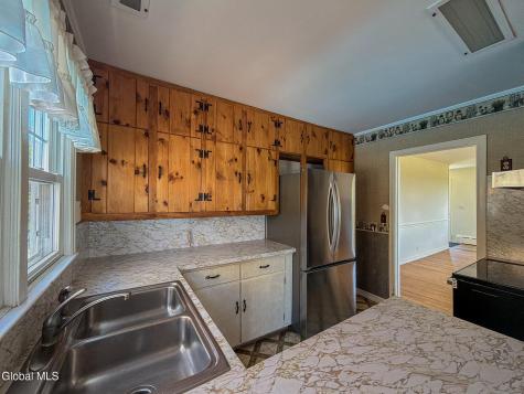 121 North Road Greenville NY 12083