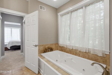 12 Thoroughbred Drive East Greenbush NY 12061