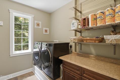 12 Thoroughbred Drive East Greenbush NY 12061