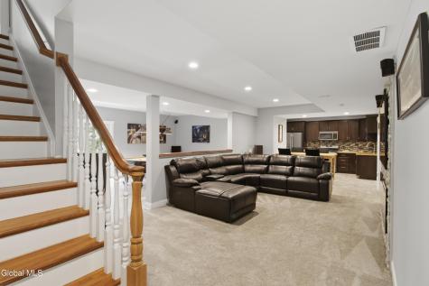 12 Thoroughbred Drive East Greenbush NY 12061