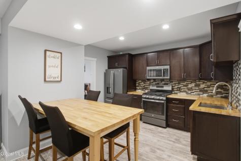 12 Thoroughbred Drive East Greenbush NY 12061
