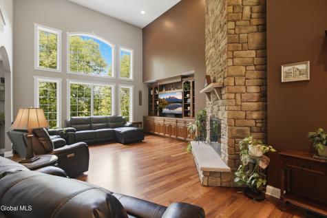 12 Thoroughbred Drive East Greenbush NY 12061