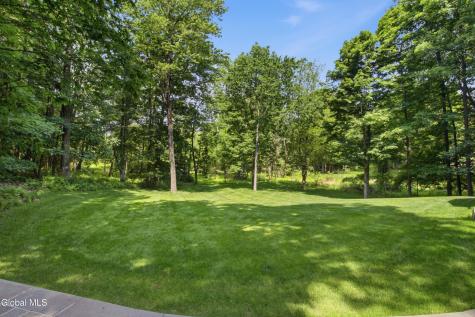 12 Thoroughbred Drive East Greenbush NY 12061