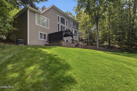 12 Thoroughbred Drive East Greenbush NY 12061