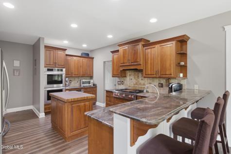 12 Thoroughbred Drive East Greenbush NY 12061