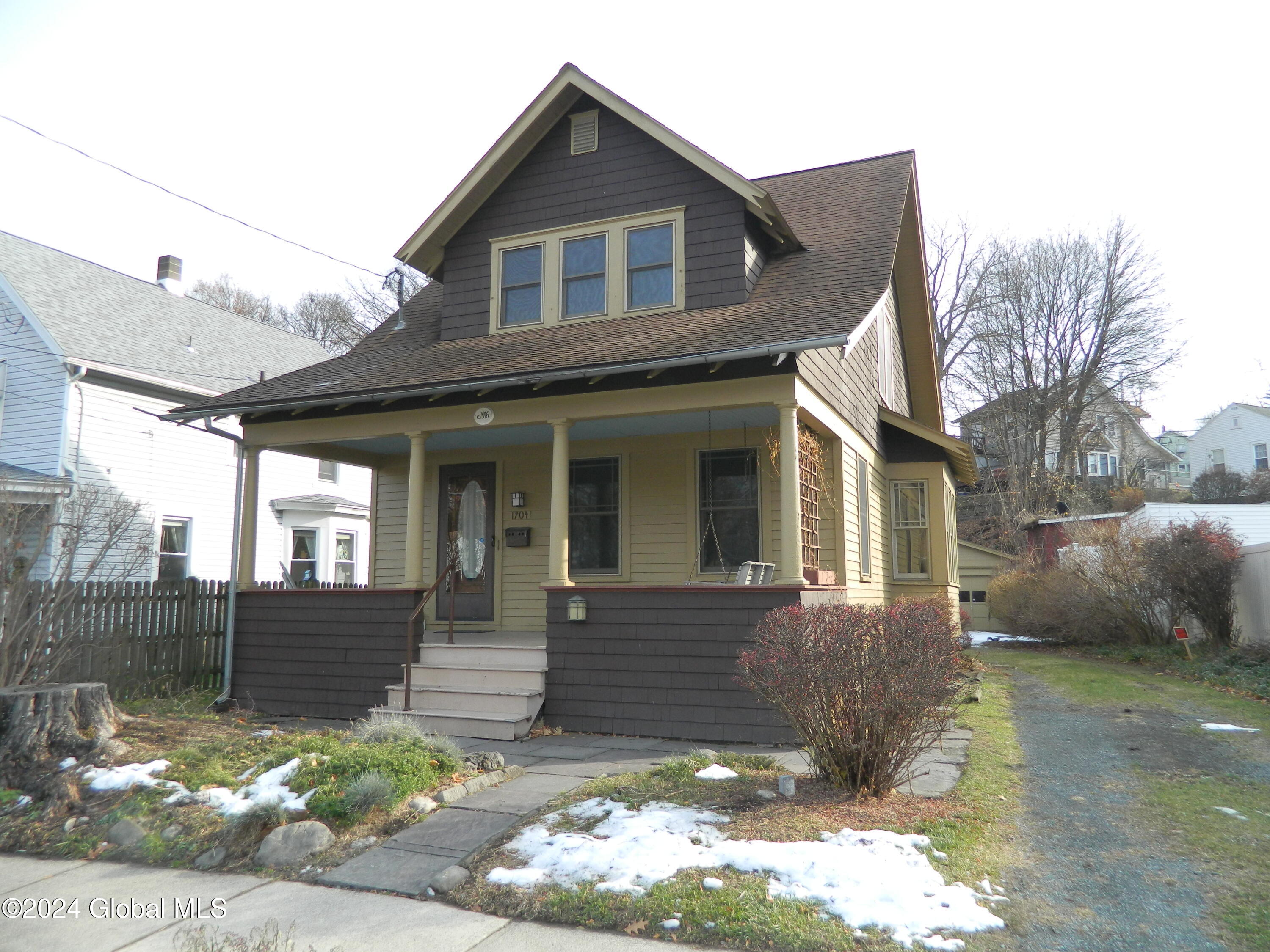 1704 2nd Street Rensselaer NY 12144