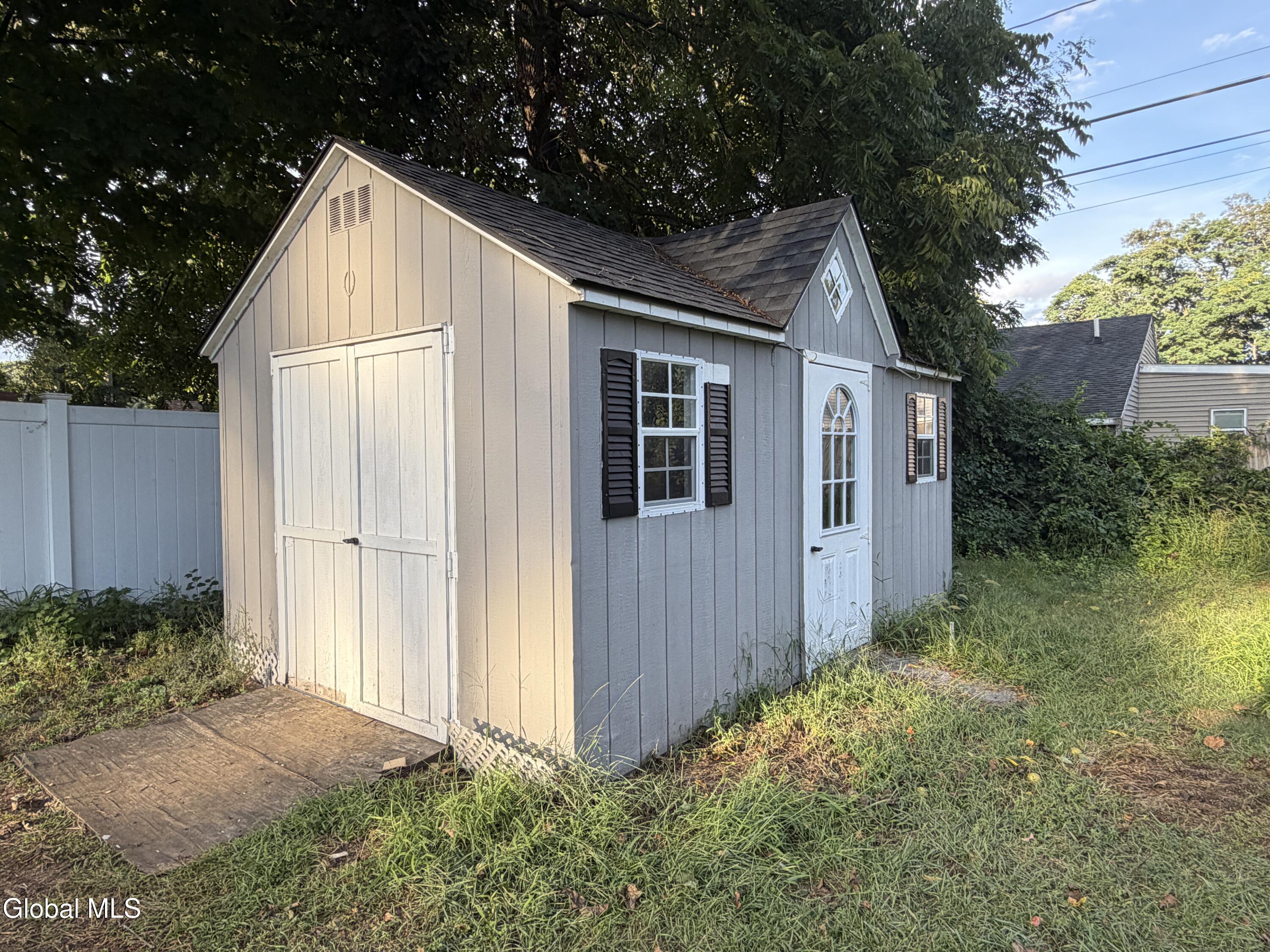 1152 Outer Drive Rotterdam NY 12303