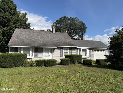 1152 Outer Drive Rotterdam NY 12303