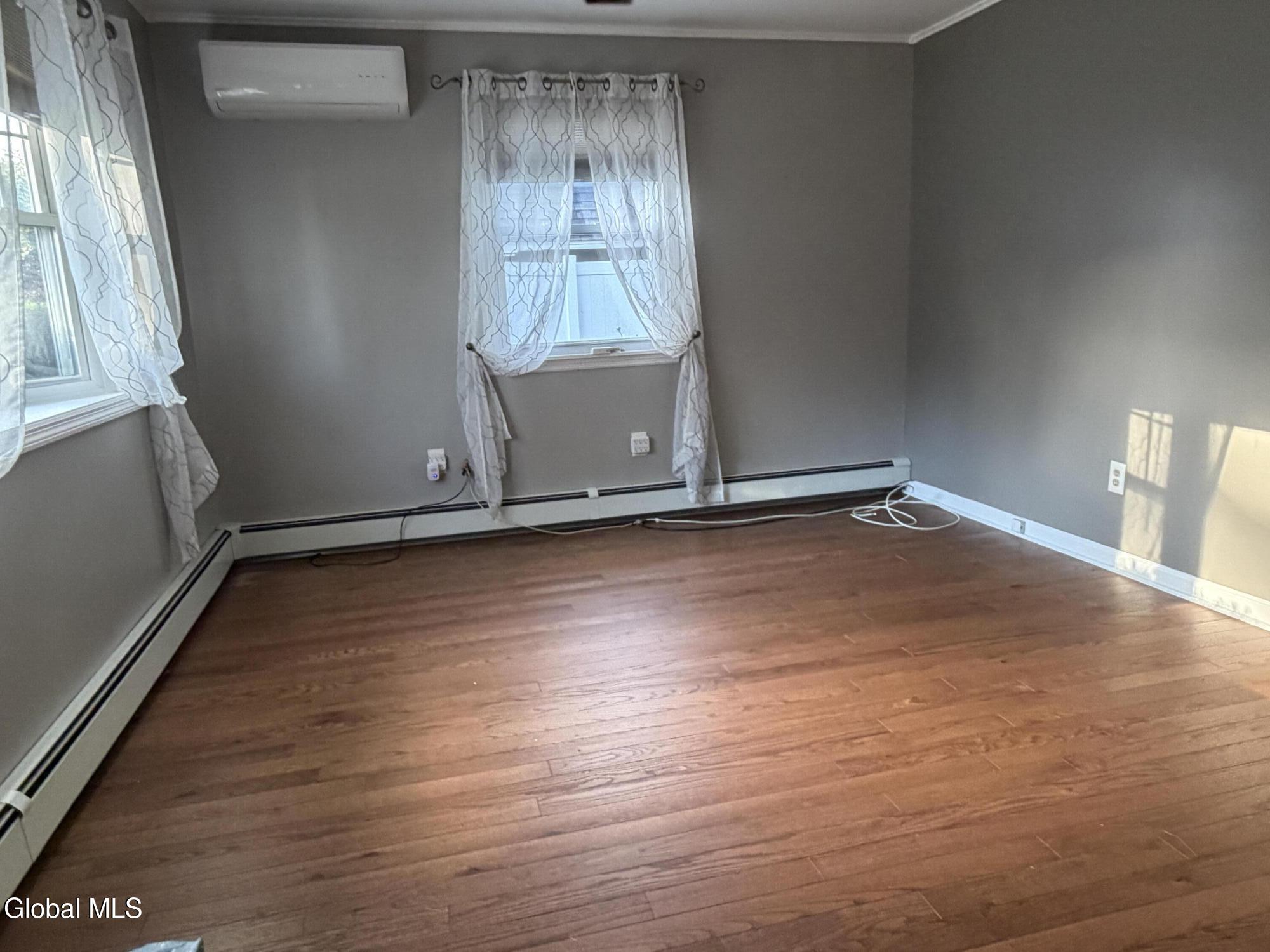 1152 Outer Drive Rotterdam NY 12303