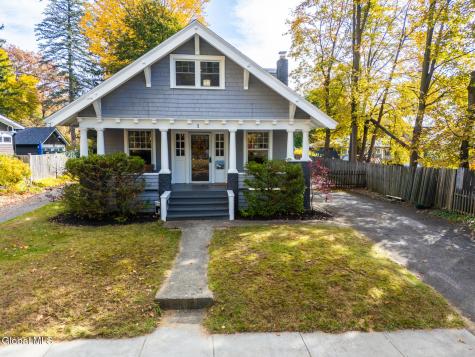 1 Waverly Place Guilderland NY 12203