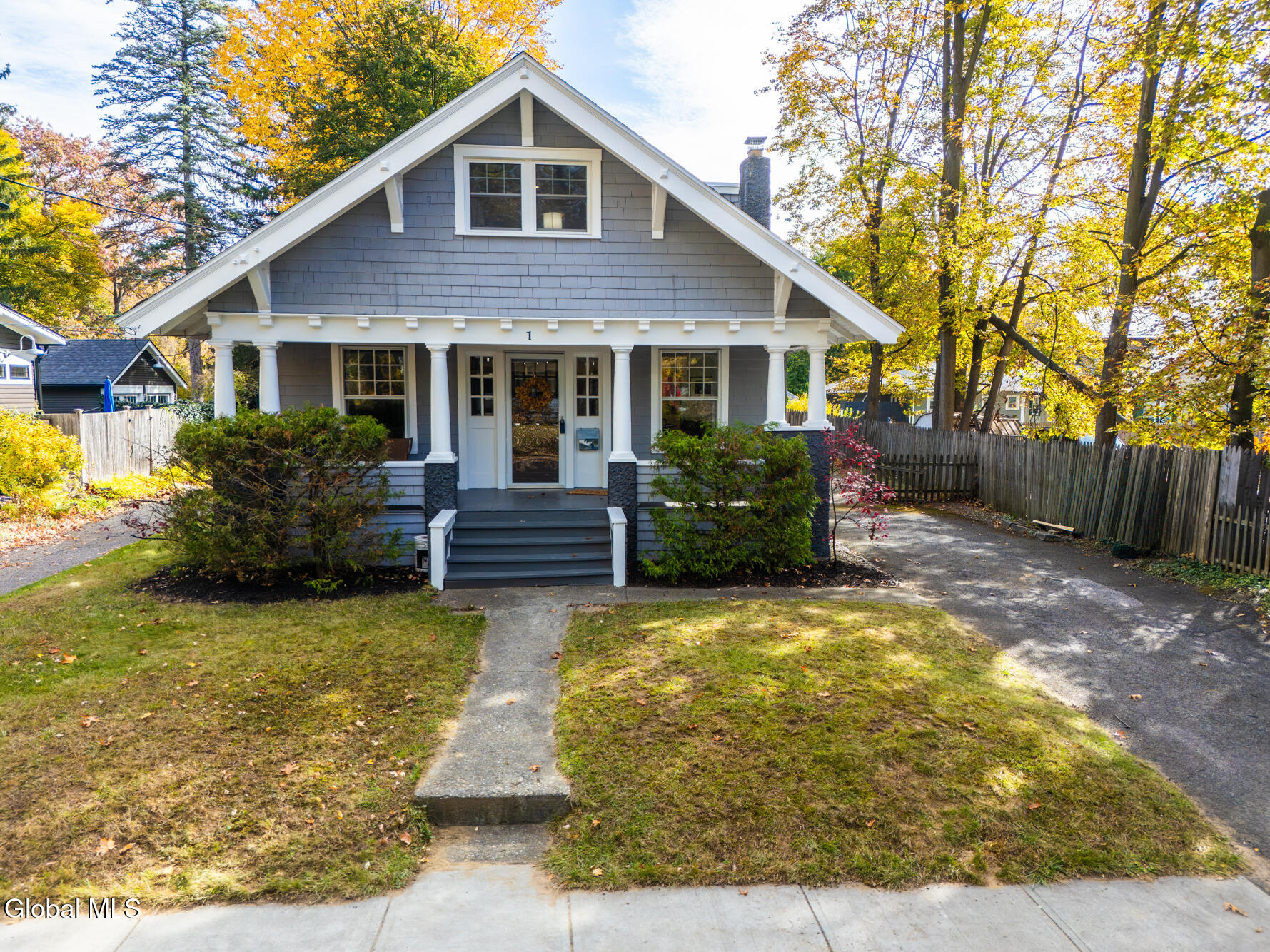 1 Waverly Place Guilderland NY 12203