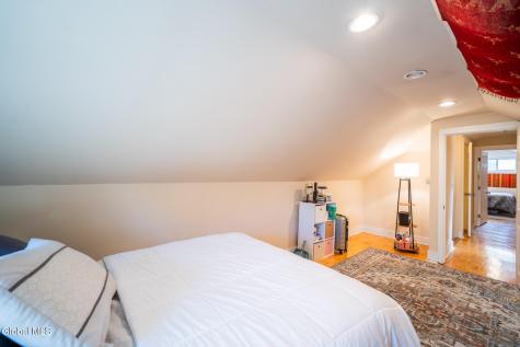 1 Waverly Place Guilderland NY 12203
