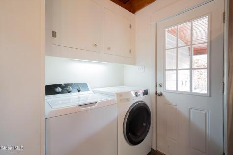 1 Waverly Place Guilderland NY 12203