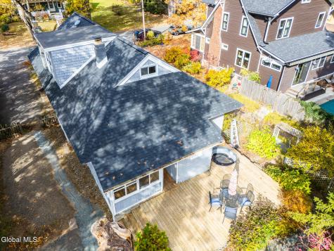 1 Waverly Place Guilderland NY 12203