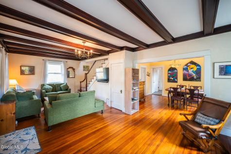 1 Waverly Place Guilderland NY 12203