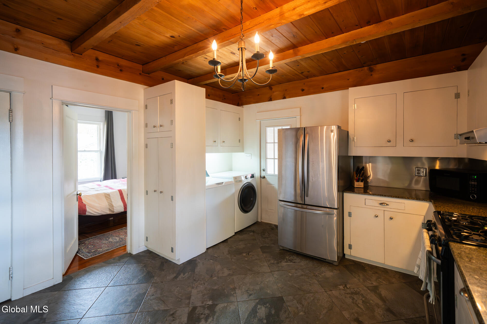 1 Waverly Place Guilderland NY 12203