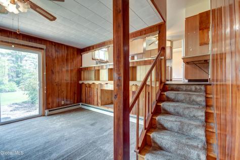905 Midline Road Amsterdam NY 12010