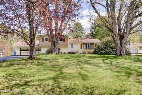 905 Midline Road Amsterdam NY 12010