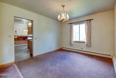 905 Midline Road Amsterdam NY 12010