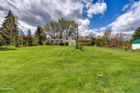 905 Midline Road Amsterdam NY 12010
