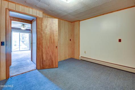 905 Midline Road Amsterdam NY 12010
