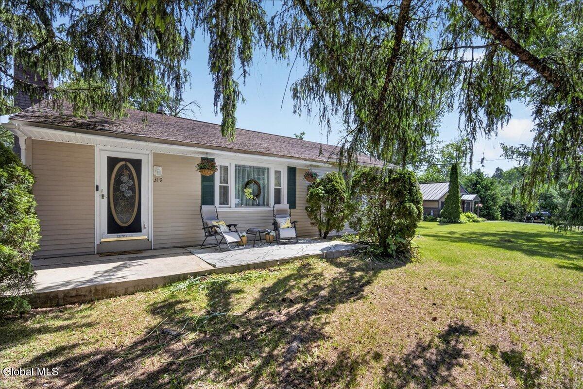 319 Dixon Road Queensbury NY 12804