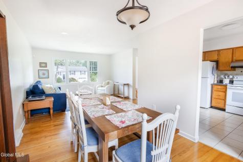 32 Comely Lane Latham NY 12110