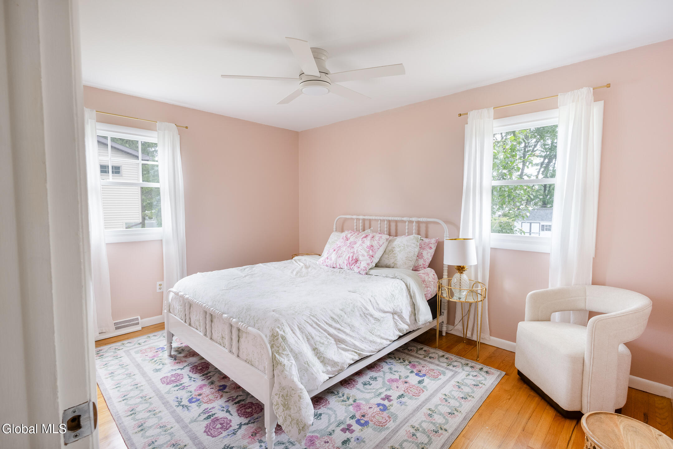 32 Comely Lane Latham NY 12110