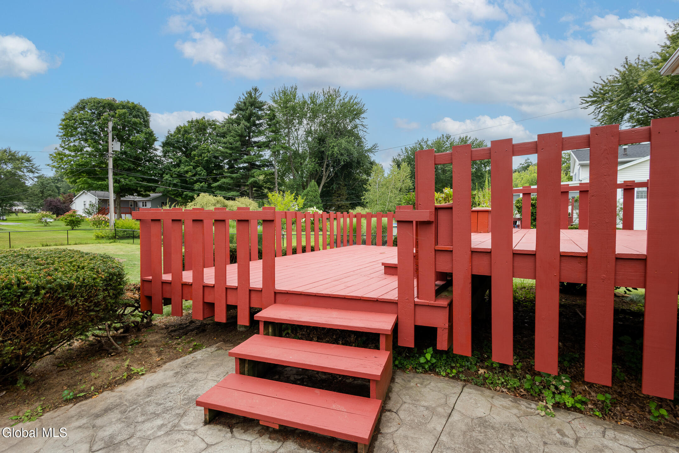 32 Comely Lane Latham NY 12110