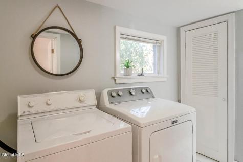 42 White Mills Road Chatham NY 12037