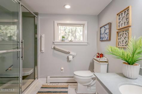 42 White Mills Road Chatham NY 12037