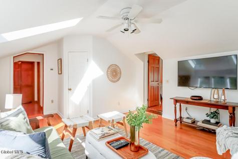 42 White Mills Road Chatham NY 12037