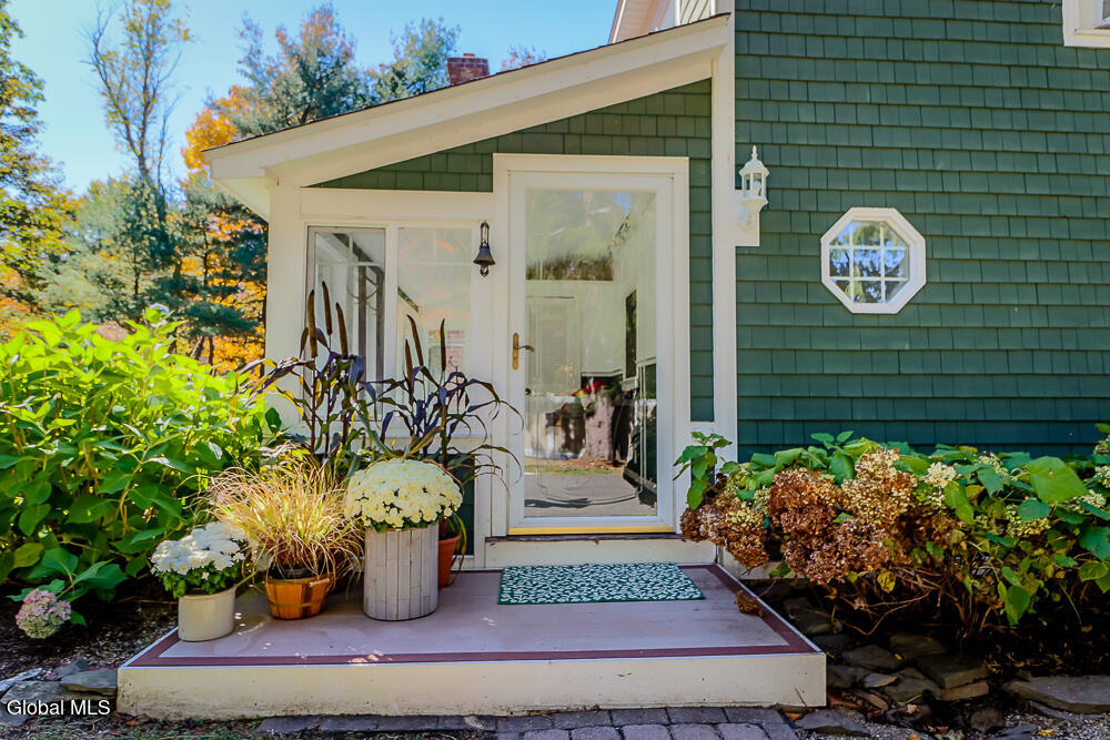 42 White Mills Road Chatham NY 12037
