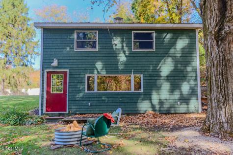 42 White Mills Road Chatham NY 12037