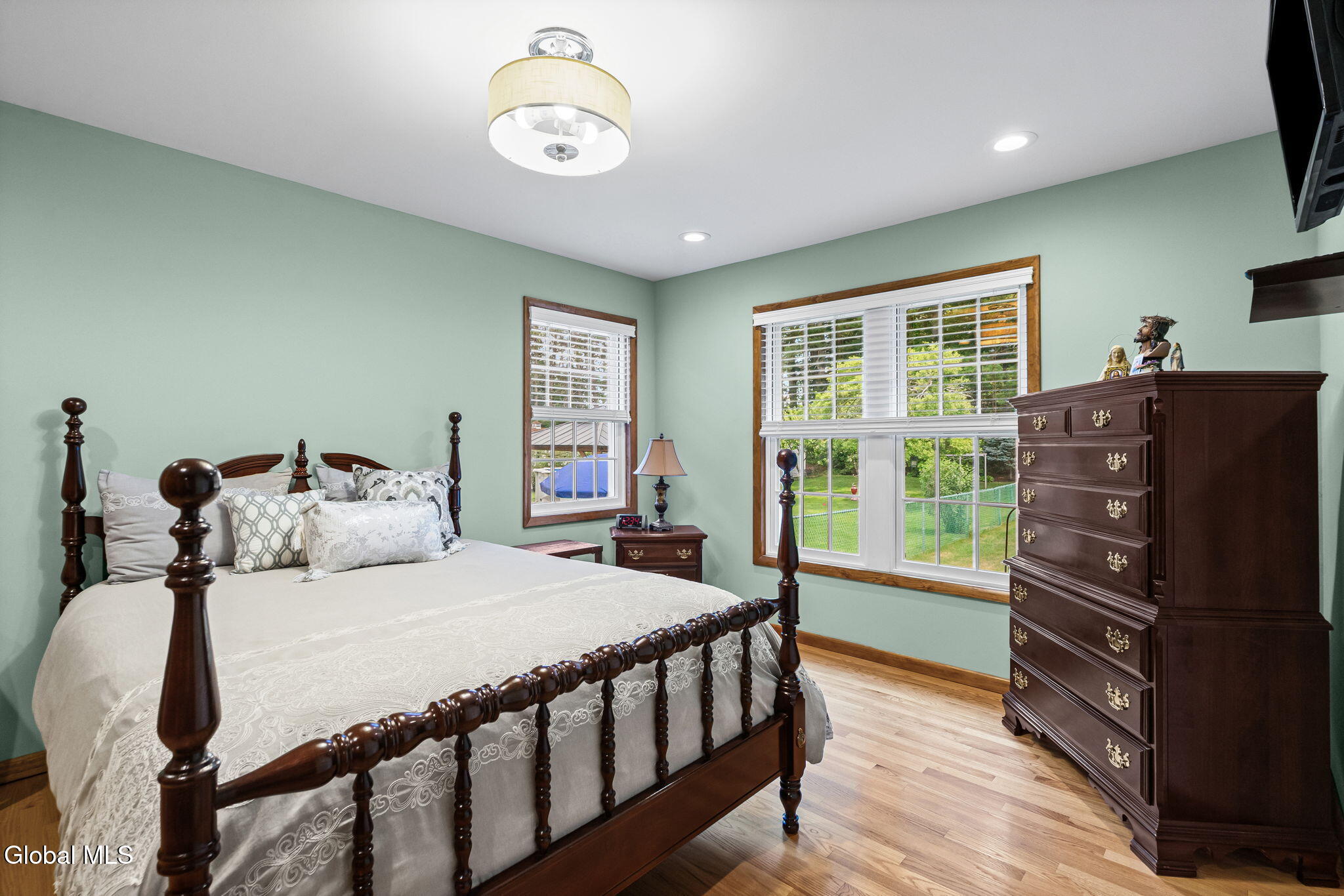 1037 St Lucille Drive Schenectady NY 12306