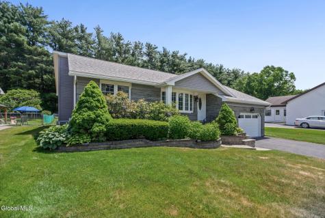 1037 St Lucille Drive Schenectady NY 12306