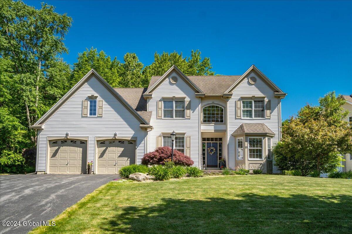 21 Tarragon Terrace Halfmoon NY 12065