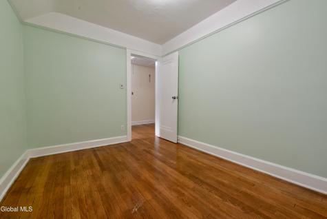 194 S Main Avenue Albany NY 12208
