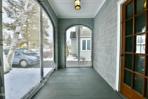 194 S Main Avenue Albany NY 12208