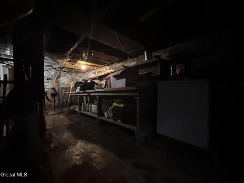 565 Nott Street Schenectady NY 12308