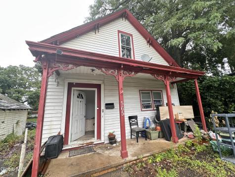 565 Nott Street Schenectady NY 12308