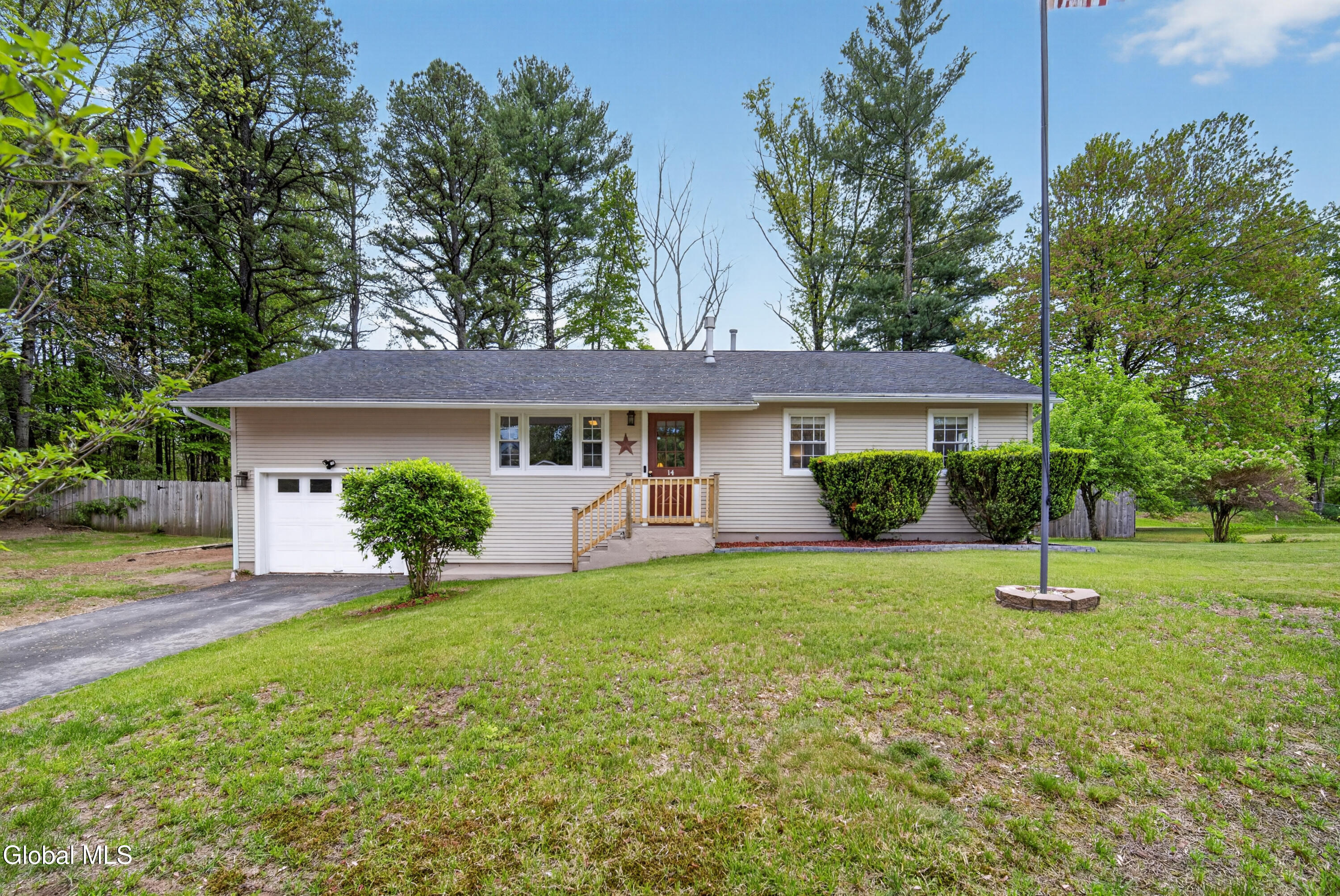 14 Fawn Drive Ballston Spa NY 12020