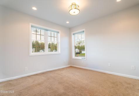 11 Anna Lane Halfmoon NY 12065