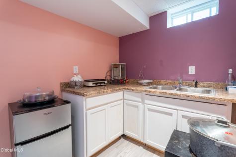 11 Anna Lane Halfmoon NY 12065