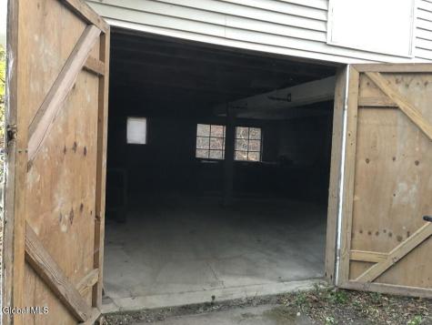 2185 Hoffman Lane Schenectady NY 12306