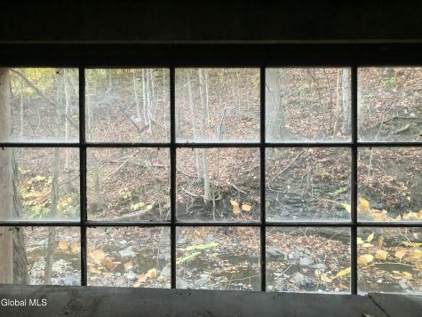 2185 Hoffman Lane Schenectady NY 12306