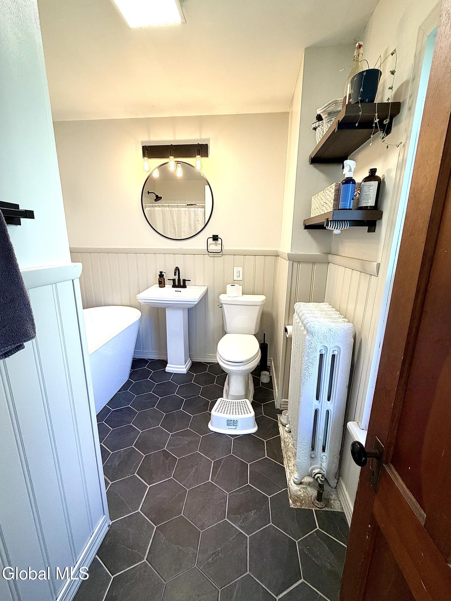 85 S Judson Street Gloversville NY 12078