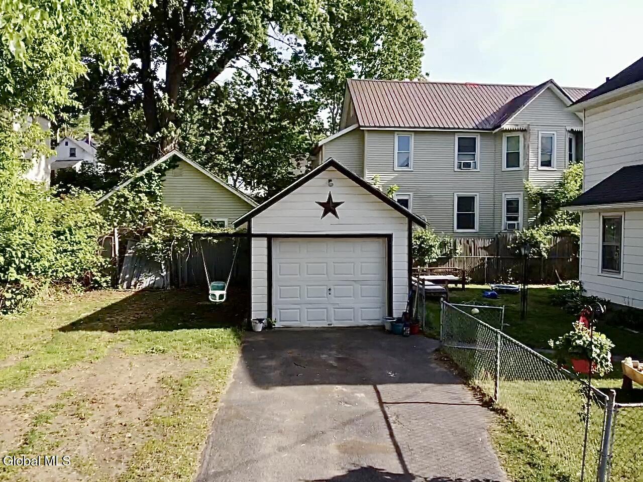 85 S Judson Street Gloversville NY 12078