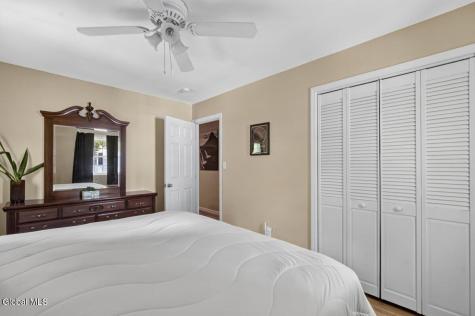 124 Hathorn Boulevard Saratoga Springs NY 12866