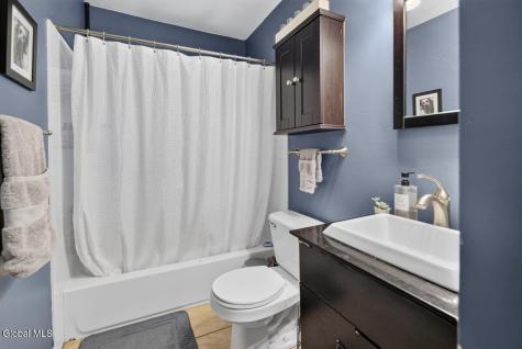 124 Hathorn Boulevard Saratoga Springs NY 12866